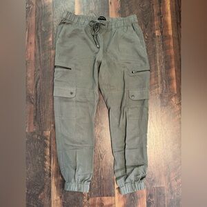 Banana Republic Women’s Sage Cargo Pants